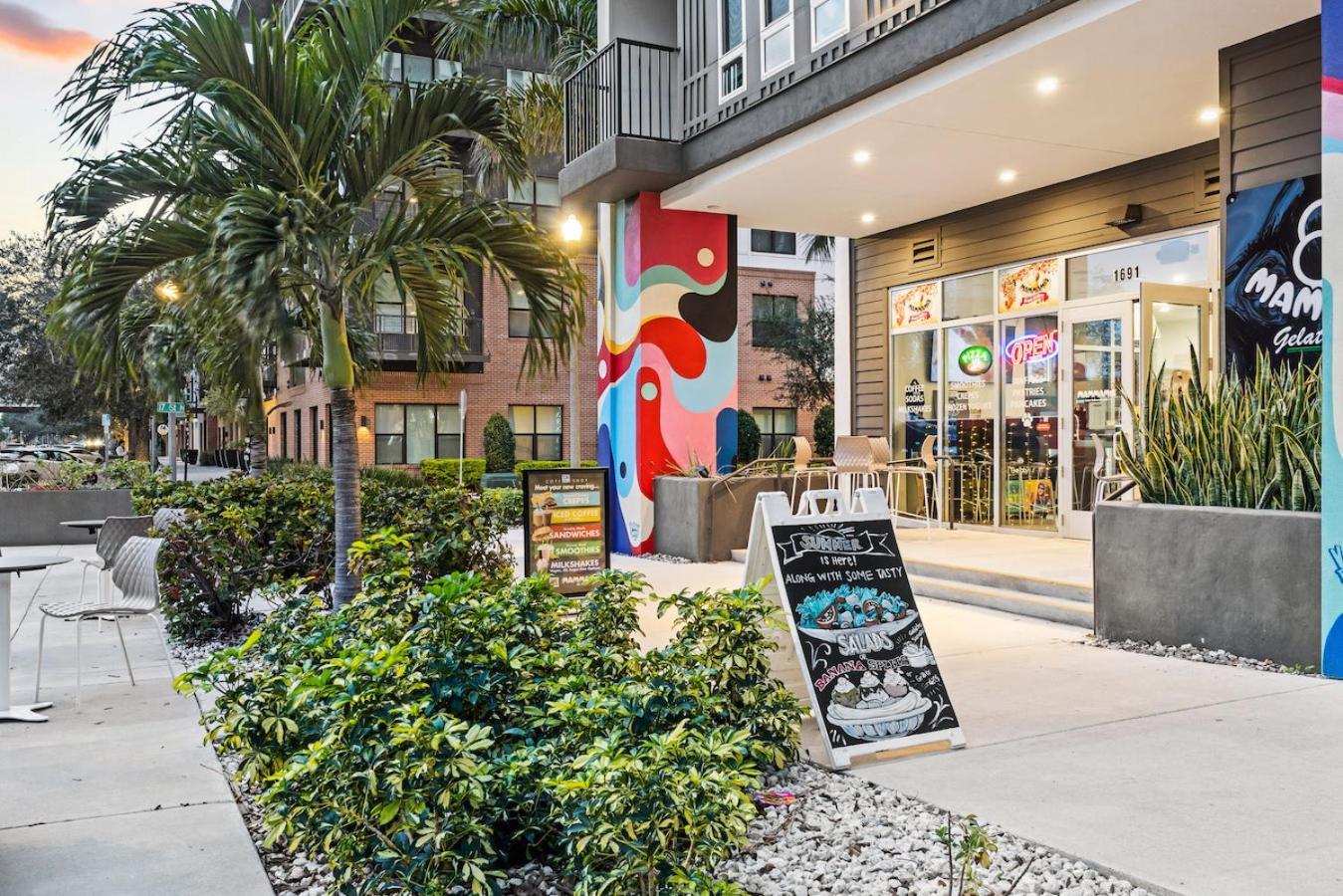 Апартаменты Tropical Field 1 Bed In Downtown With Free Parking Сент-Питерсберг Экстерьер фото